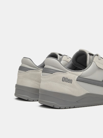 Pull&Bear Rövid szárú sportcipők 'BAMBA RETRO' - szürke