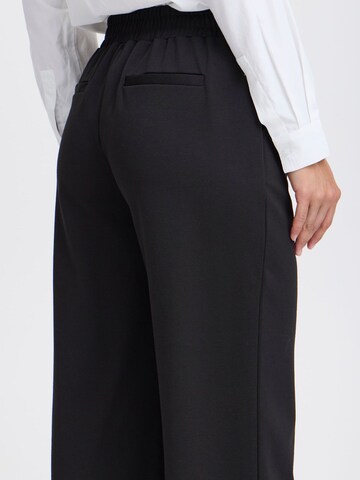 regular Pantaloni sportivi 'BYRIZETTA WIDE PANTS CROPPED' di b.young in nero