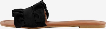 PIECES Mules 'Nola' in Black: front