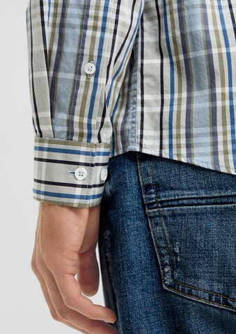 s.Oliver Regular fit Button Up Shirt in Green