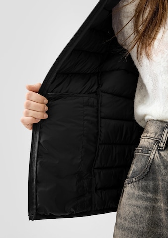 QS Übergangsjacke in Schwarz