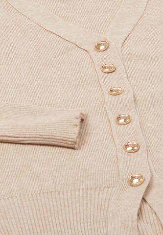 NAEMI Knit Cardigan in Beige