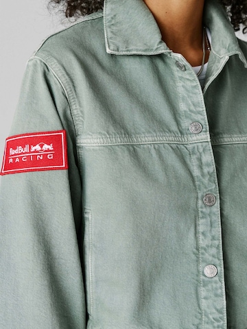 Red Bull Racing x Pepe Jeans Jacke in Grün
