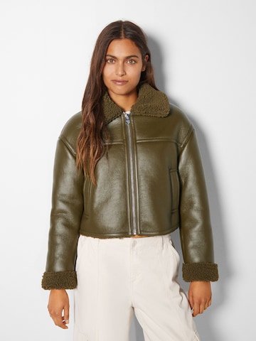 Veste mi-saison Bershka en vert : devant