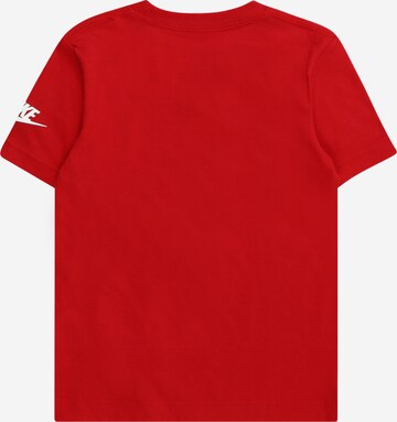 T-Shirt 'FUTURA EVERGREEN' Nike Sportswear en rouge