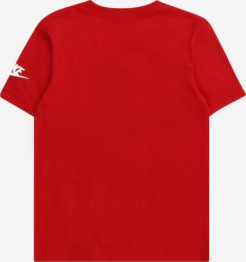 Nike Sportswear T-Shirt 'FUTURA EVERGREEN' in Rot