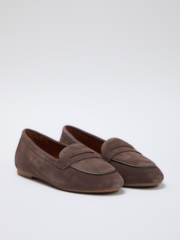 Chaussure basse Trendyol en marron