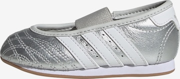 ADIDAS ORIGINALS Sneakers 'Taekwondo' in Zilver: voorkant
