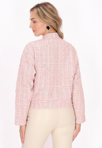 faina Tussenjas 'Fashion Look' in Roze