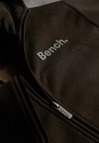 Veste de survêtement 'Bench X Superdry & Co' BENCH en vert