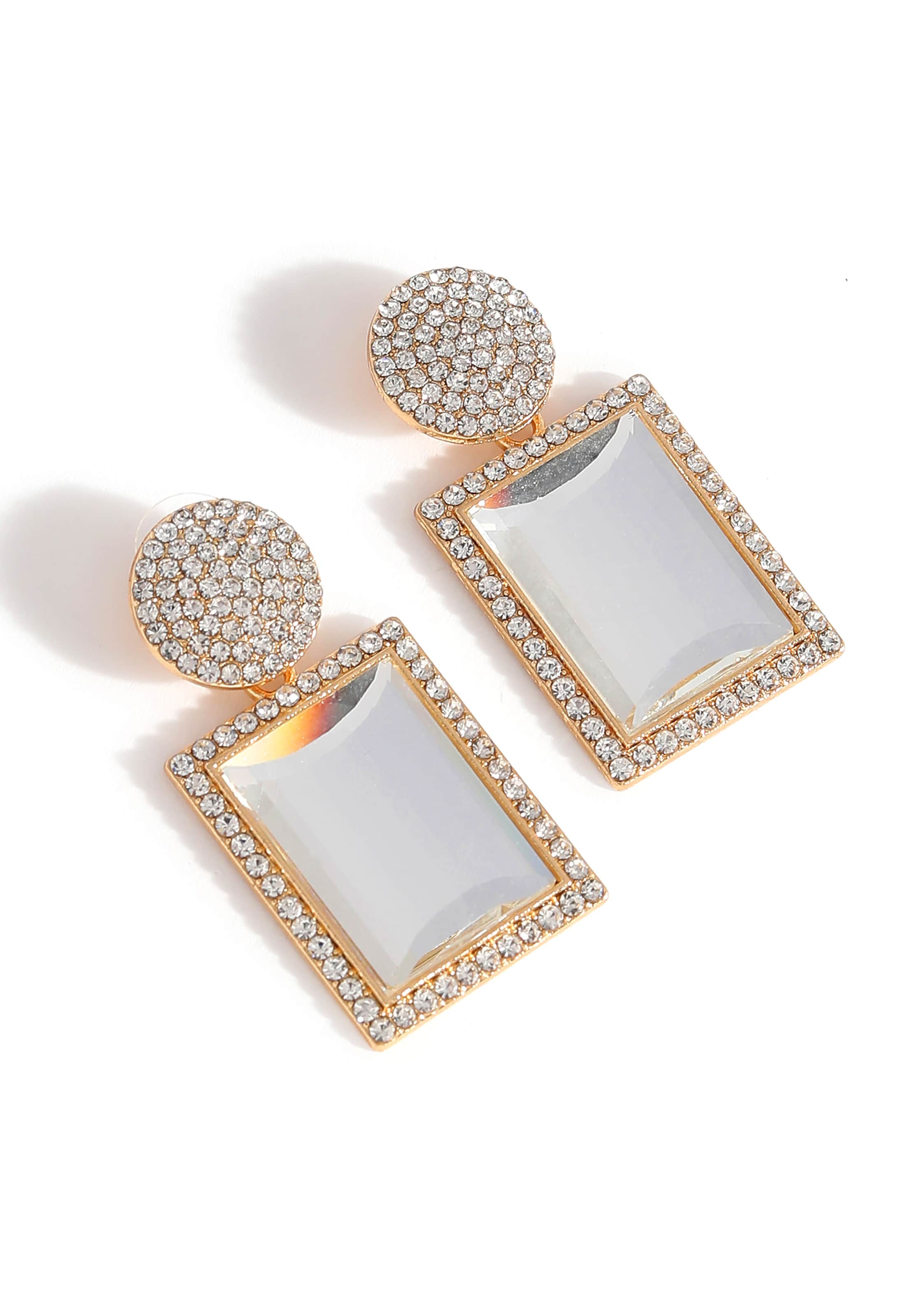 SOHI Kõrvarõngas 'Amaya', värv Kuld: eest vaates