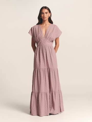 St MRLO Dress 'ELLIOT ' in Purple: front