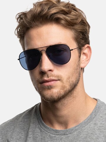 Occhiali da sole 'Occhiali da Sole Navigare Aviator Calibro 58 - Protezione UV Cat.3' di Navigare in nero