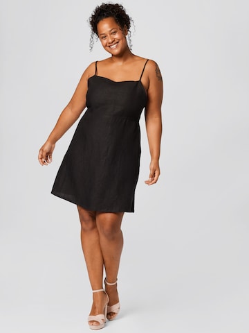 A LOT LESS - Vestido 'Carolina' en negro