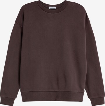 ARMEDANGELS Sweatshirt 'Aaarin' in Brown: front