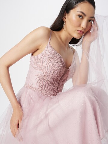 Laona Cocktail dress in Pink