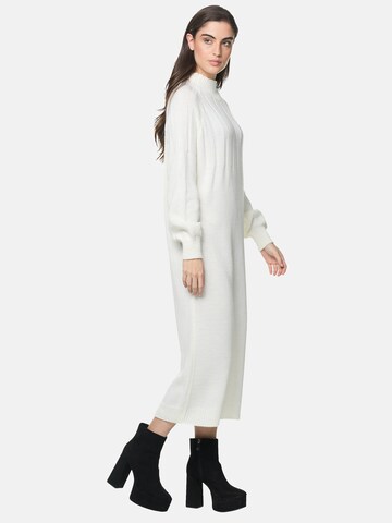 Elara Strickkleid in Weiß