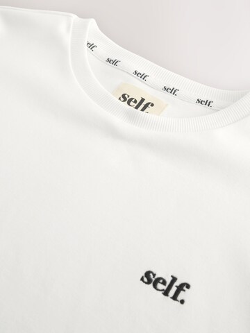 self. - Camiseta 'Joules' en blanco