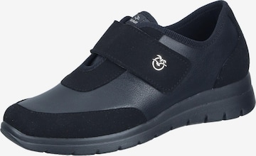 FLY FLOT Slipper in Schwarz: Vorderseite