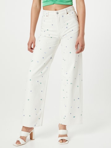 Monki Regular Jeans i hvit: forside