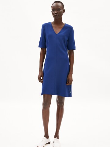 ARMEDANGELS Kleid 'Lesjaa' in Blau