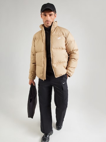 Nike Sportswear Vinterjacka 'CLUB' i beige