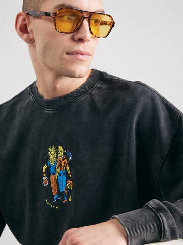 Volcom Sweatshirt 'BOB MOLLEMA' in Zwart