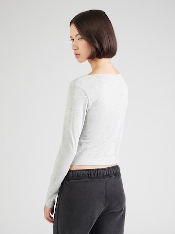 ABOUT YOU Shirt 'Gwen' in Grey