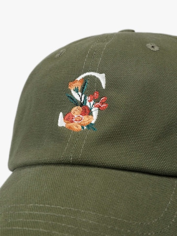 Șapcă 'Flower' de la Scalpers pe verde