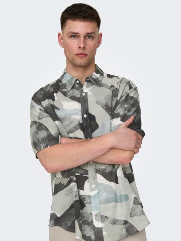 Only & Sons - Ajuste confortable Camisa 'Bud' en gris