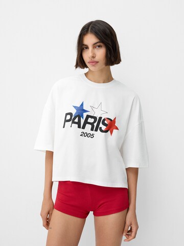 T-shirt Bershka en blanc : devant