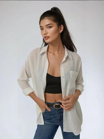 Hiccup Blouse in White