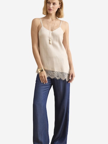 Il Lanificio Top in Beige: front