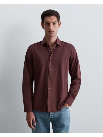 Coupe regular Chemise ' ' Scalpers en rouge : devant