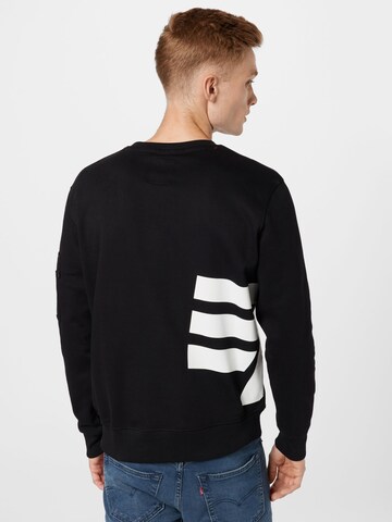 ALPHA INDUSTRIES Sweatshirt in Schwarz