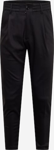 DRYKORN Pleat-Front Pants 'CHASY' in Black: front