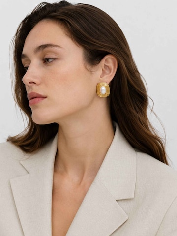RteRme Earrings 'Cara Earrings' in Gold