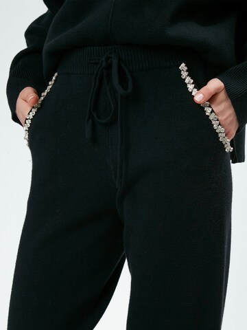 Tapered Pantaloni di Influencer in nero