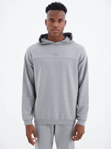 Tommy Life - Fato de jogging em cinzento