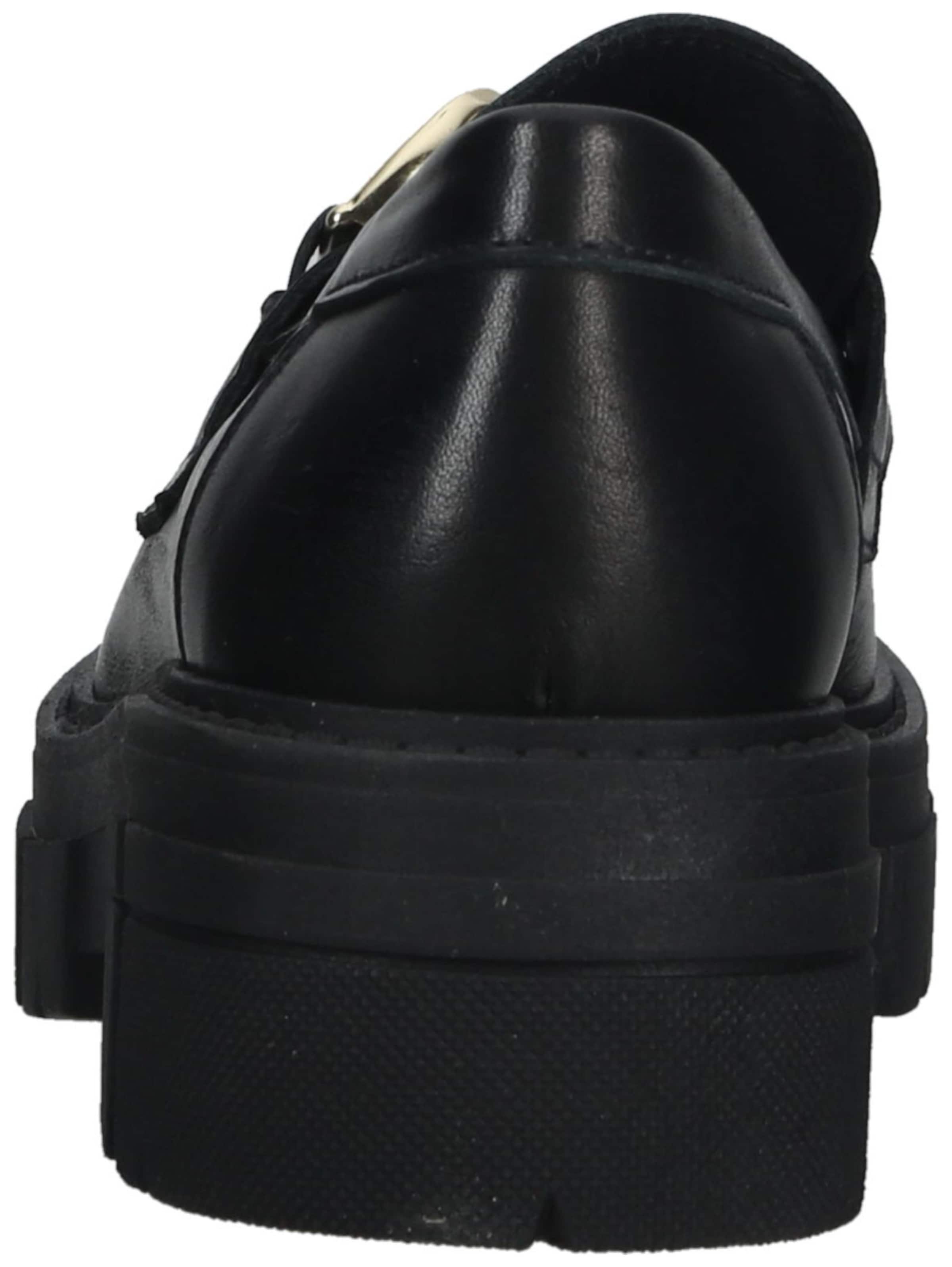 SCAPA Slip-ons in Black