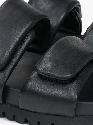 Estro Sandaal '859-1' in Zwart