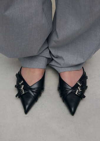 SACHA Pumps in Schwarz