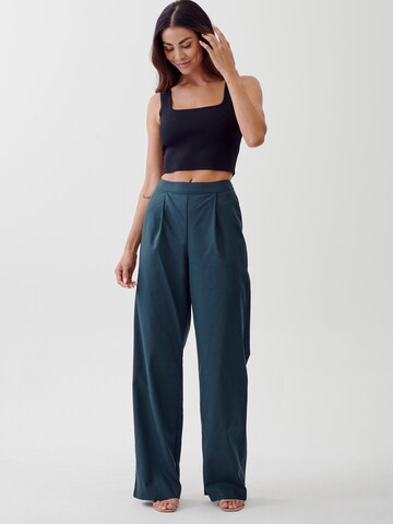 Tussah Regular Pleat-Front Pants 'DREW' in Green