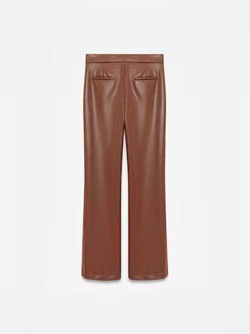 Flared Pantaloni di Dilvin in marrone
