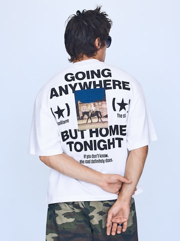 Bershka Shirt in White: front