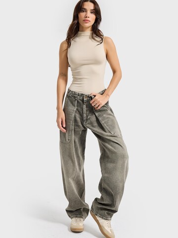 IT'S BASIC Vat Jeans 'BARREL BALLOON MID RISE JEANS' in Grijs