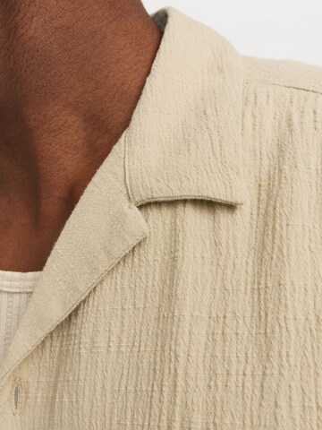 JACK & JONES Comfort fit Button Up Shirt 'JORLuke' in Beige