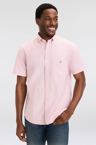 GANT Regular fit Button Up Shirt in Red: front