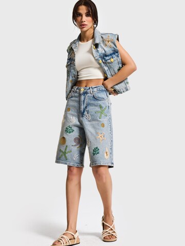 IT'S BASIC Regular Jeans 'BERMUDA DENIM SHORT' in Blauw