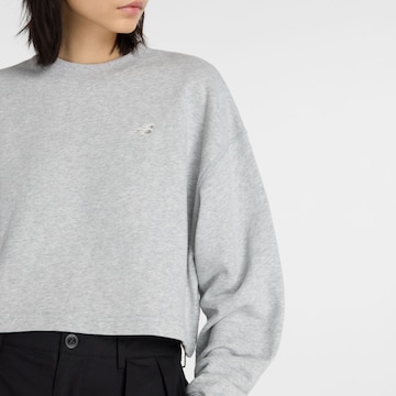 new balance Sweatshirt 'Coastal' in Grau